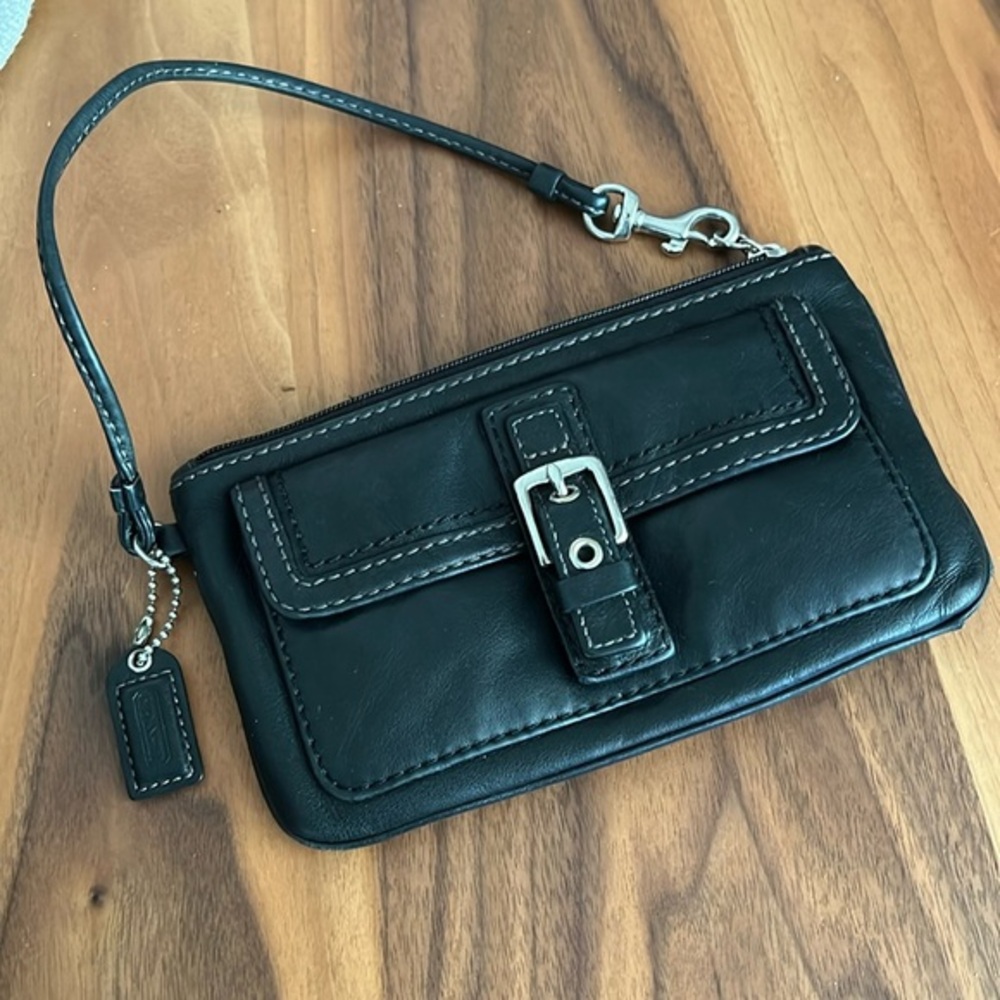 Authentic Coach Leather Wristlet